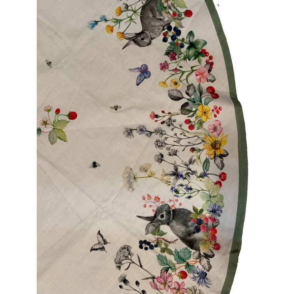 Spring Bunny Rabbit Wildflower Round Tablecloth Cottagecore Floral Wreath Berry